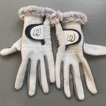 South Korean ladys autumn and winter driving commute points to gloves skiing youth non-slip warm and soft and cute young students