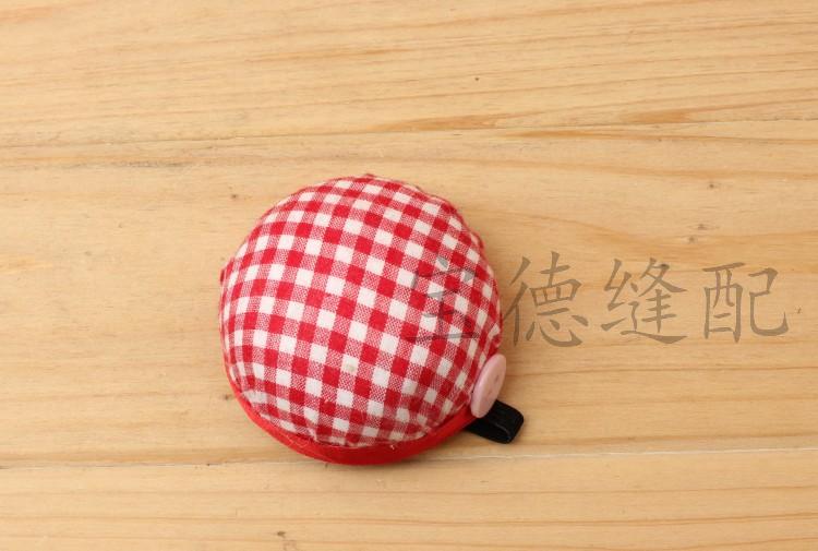 Màu đỏ và trắng gói pin pin pad pin gói DIY tay khâu kim được chèn vào các công cụ gói bọt - Công cụ & phụ kiện Cross-stitch tranh thêu chữ thập gia đình