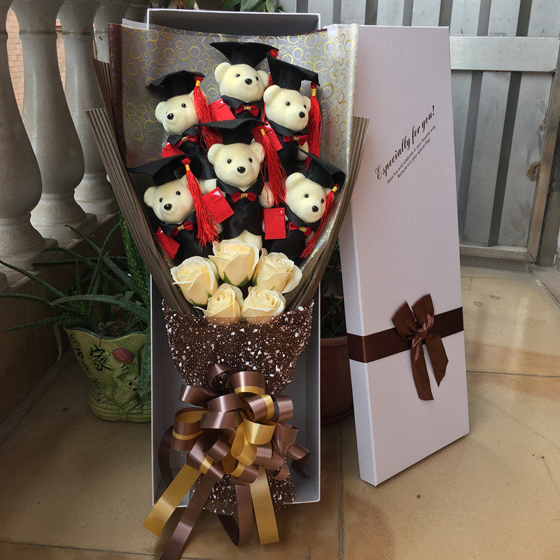 Graduation Dr Bear bouquet Graduation gift Dr Hat cartoon doll bouquet gift box to send classmates and girlfriends creative flowers