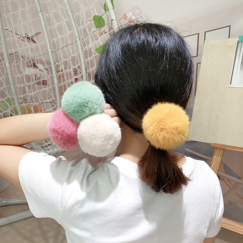 Fashion Solid Color Plush Hair Tie 1 Piece display picture 2