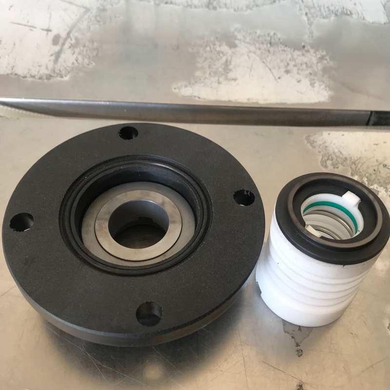 WB3-25 Flanged Mechanical Seal Big Head Pump Seal Chemical Resistant Teflon Silicon Carbide Seal