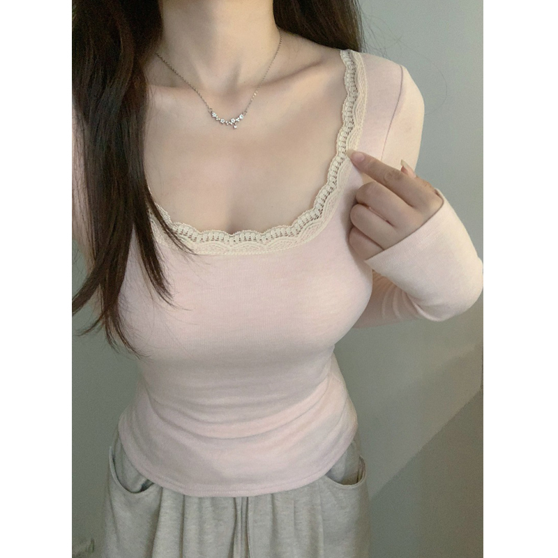 Soft and Delicate Lace! !Expanded Fit for a Larger Look! Slim-Fit Long-Sleeve Base Layer T-Shirt with Built-In Bra Pads, Warm Inner Layer for Autumn and Winter.