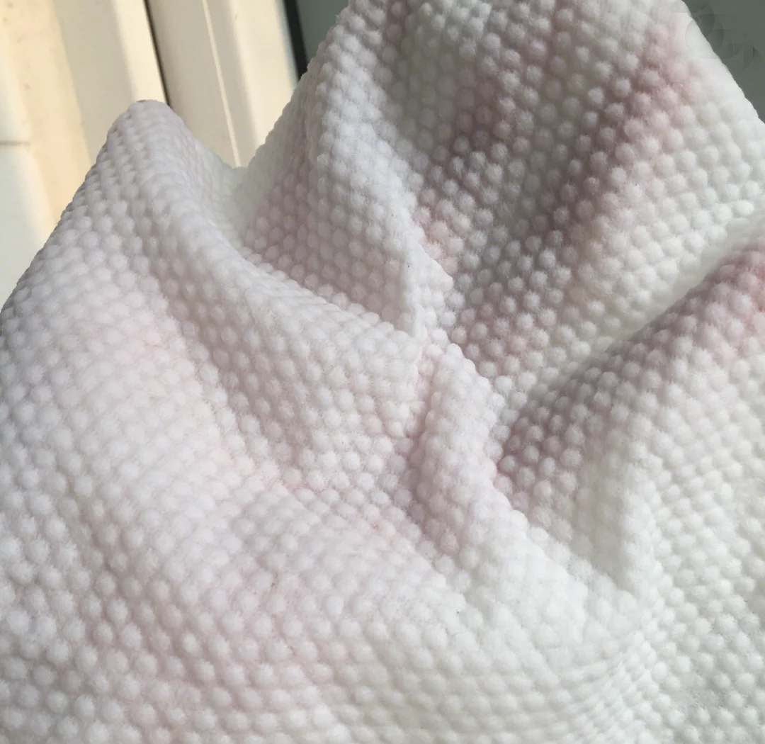 一出五卷筒式洗脸巾机器究竟如何选型才能实现高效生产？