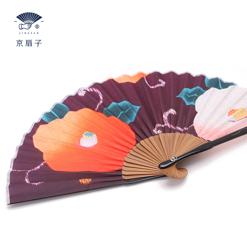 Beijing fan) painting year fan Chinese style ancient style Beijing gift Hanfu craft fan female cotton printing and dyeing folding fan