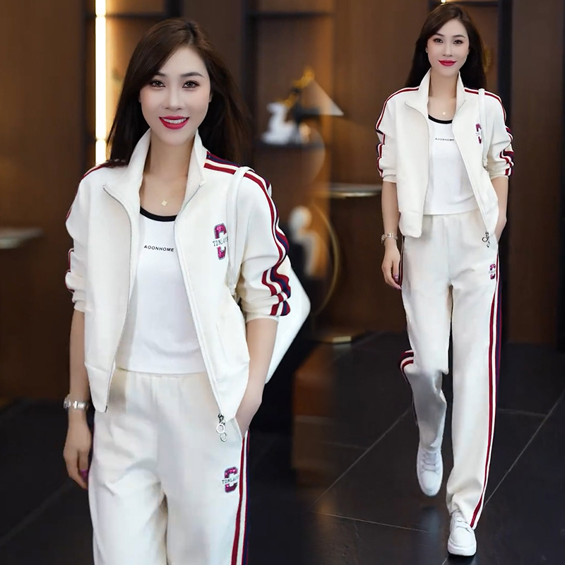 Casual Sportswear Suit for Women 2025 Autumn New Fashionable Stylish Stand-Up Collar Cardigan Wide-Leg Pants Slimming Two-Piece Set