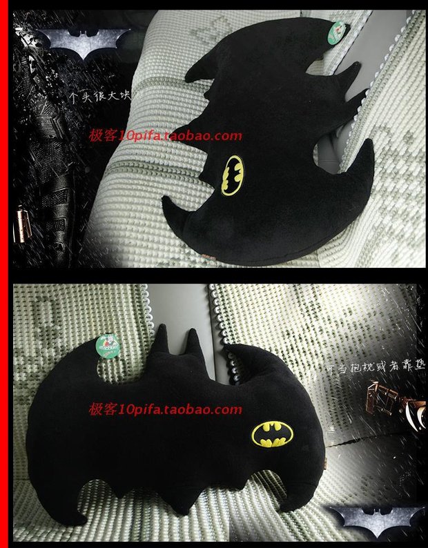 Quà tặng Giáng sinh Batman Logo Gối Đệm Bạn trai Quà tặng Sáng tạo Cá tính Văn phòng Gối Bộ chăn gối văn phòng hình thú