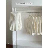 Бархатное приталенное платье, трикотажная мини-юбка, V-образный вырез