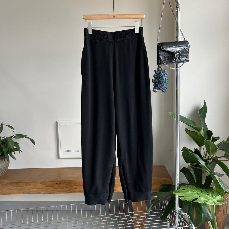 First Encounter with White, Sweet and Cool, Towel Bottom Knit, Slit, Jogging Knit Pants, Casual Pants for Women 0900 First Encounter with White, Sweet and Cool, Towel Bottom Knit, Slit, Jogging Knit Pants, Casual Pants for Women 0900