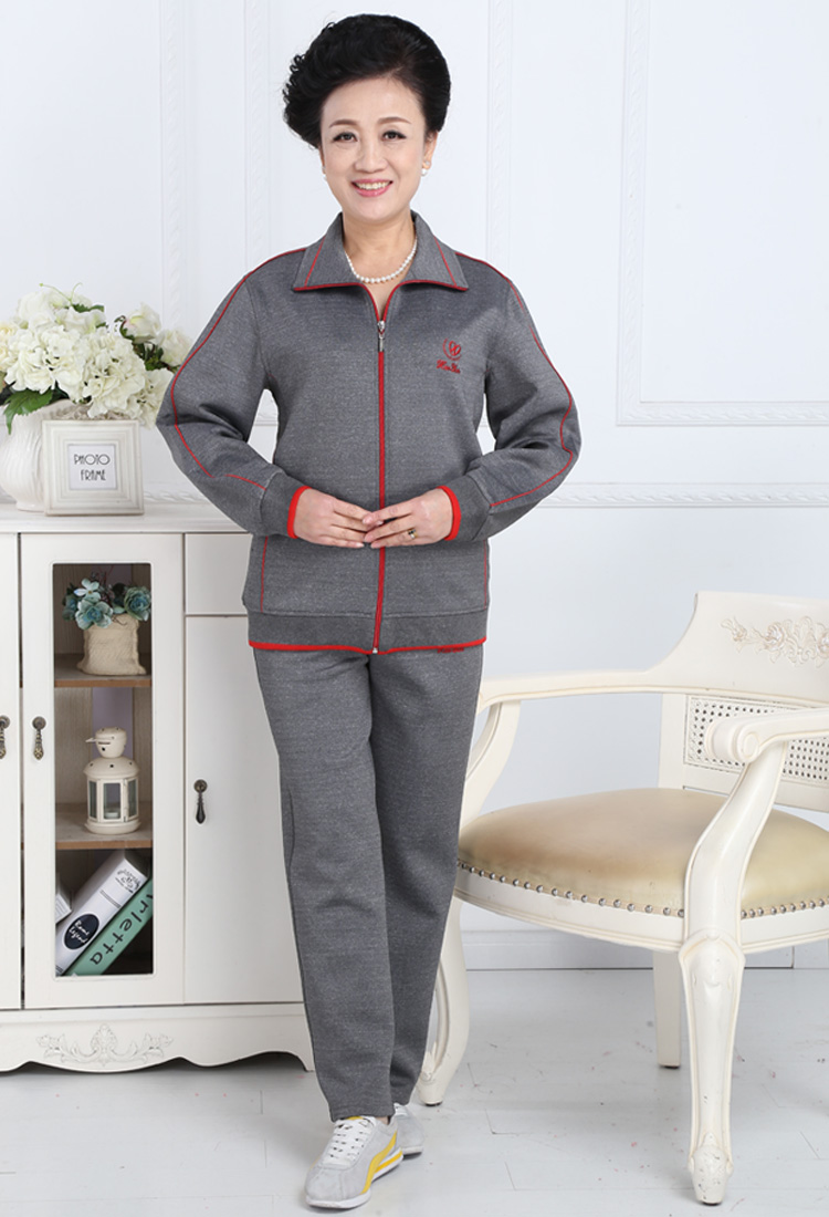 Bộ đồ thể thao mùa xuân dành cho phụ nữ trung niên áo kiểu nữ trung niên