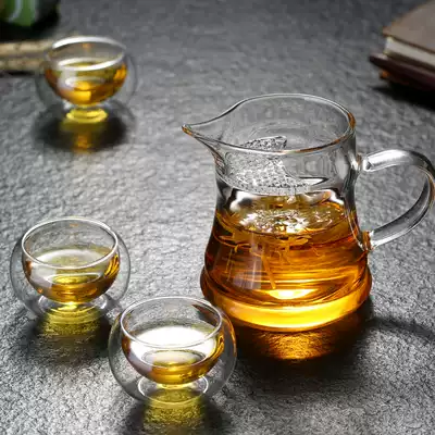 Glass fair cup Pointed mouth filter tea separator Heat-resistant crescent green tea male cup thickened eagle mouth tea Sea Kung Fu tea set