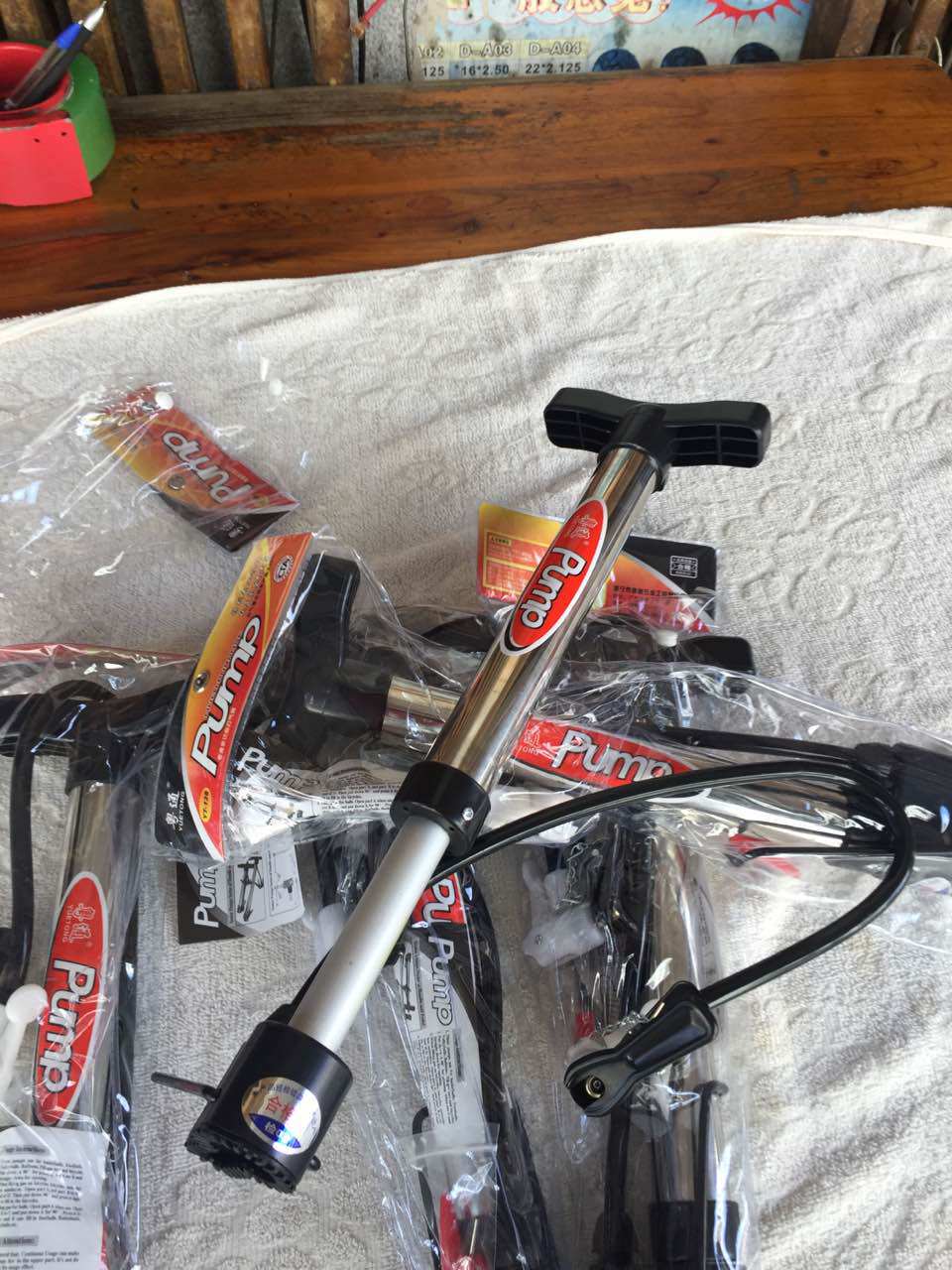 Pompe à vélo - Ref 2390451 Image 9