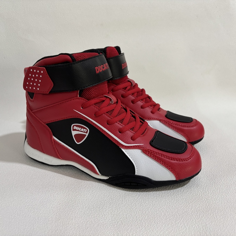 Xiaojiang Shoe Store Clearance Ducati Motorcycle Shoes All-Season Comfortable Anti-Fall Technology Low Boots