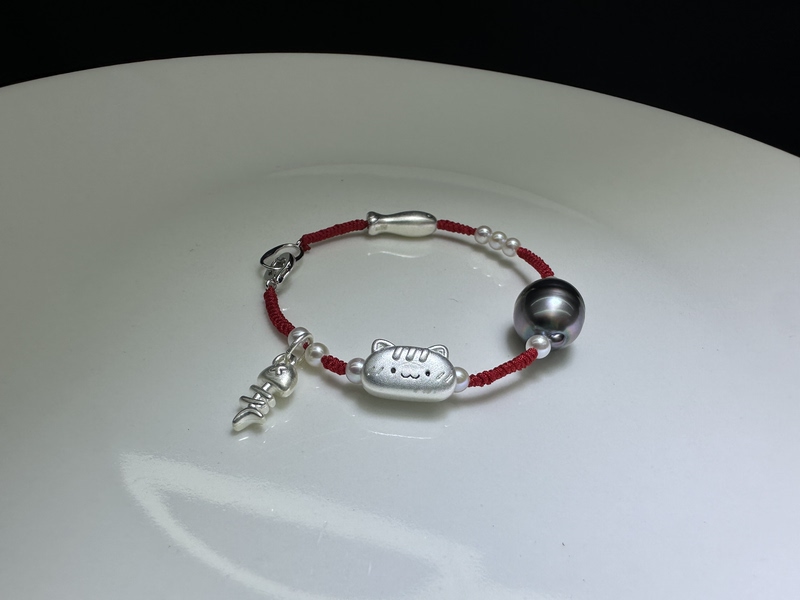 Bracelet 11-13mm Colorful Baroque Tahitian Black Pearl Hand-Woven Red Rope Bracelet 925 Silver Cute Kitten
