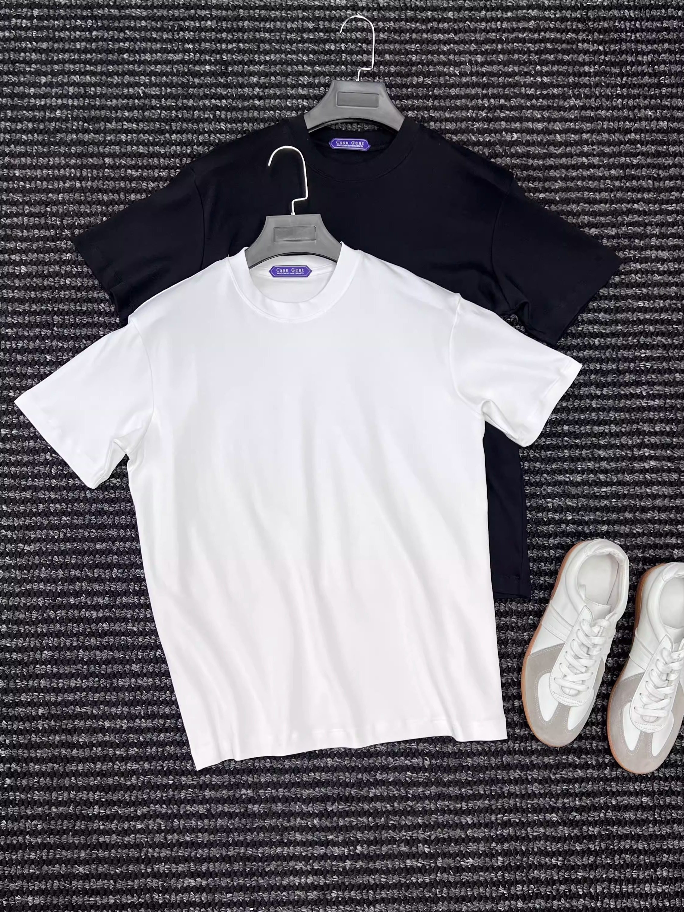 CssuGent那不勒斯皇后经典黑白色圆领短袖T恤男士光板纯色冰凉感