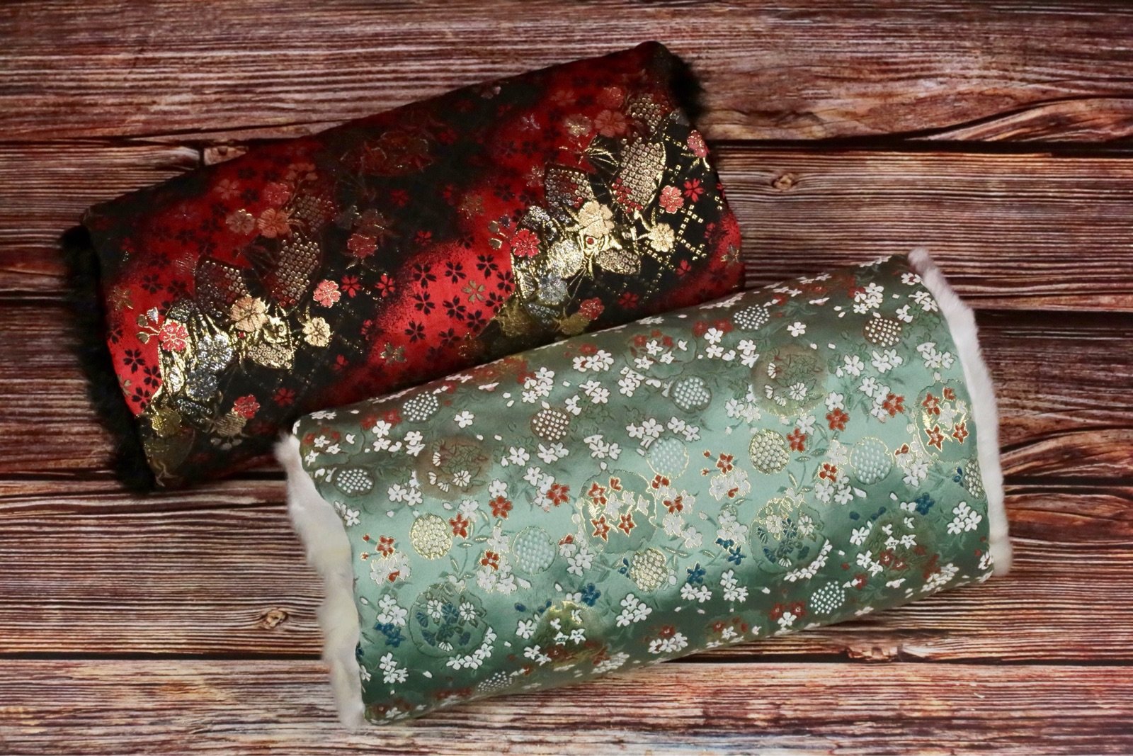 Handmade retro warm hand tube plush pillow brocade surface imitation fur cover hand warm new recommended Rui home