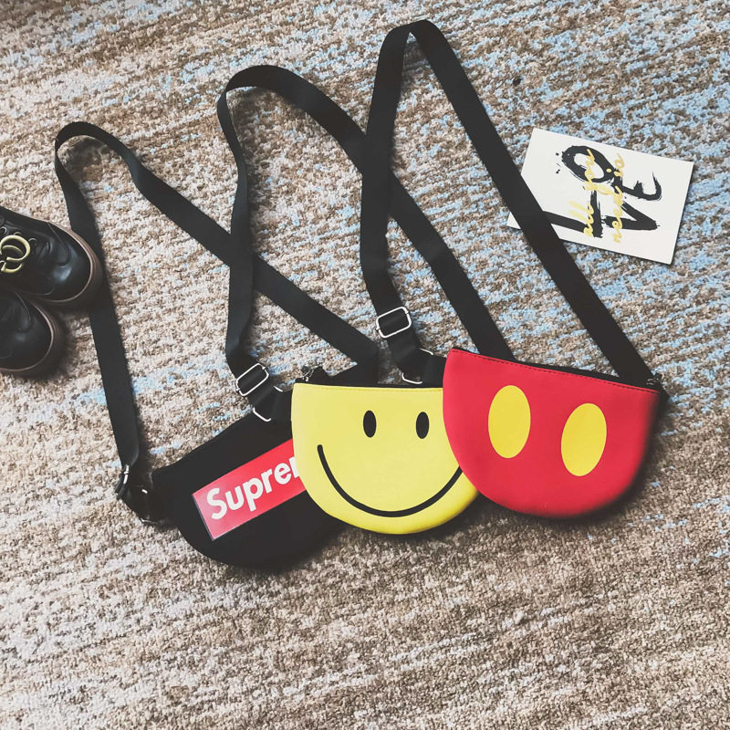 2020 girls mini-buns bag Han version girl canvas single shoulder bag princess fashion children baby sloped satchel wave