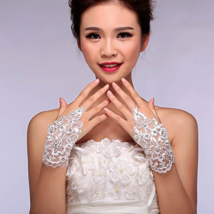 Korean Bridal Wedding Lace Gloves Short Truffle Finger Wedding Wedding Dresses Accessories White Floral Lace Gloves