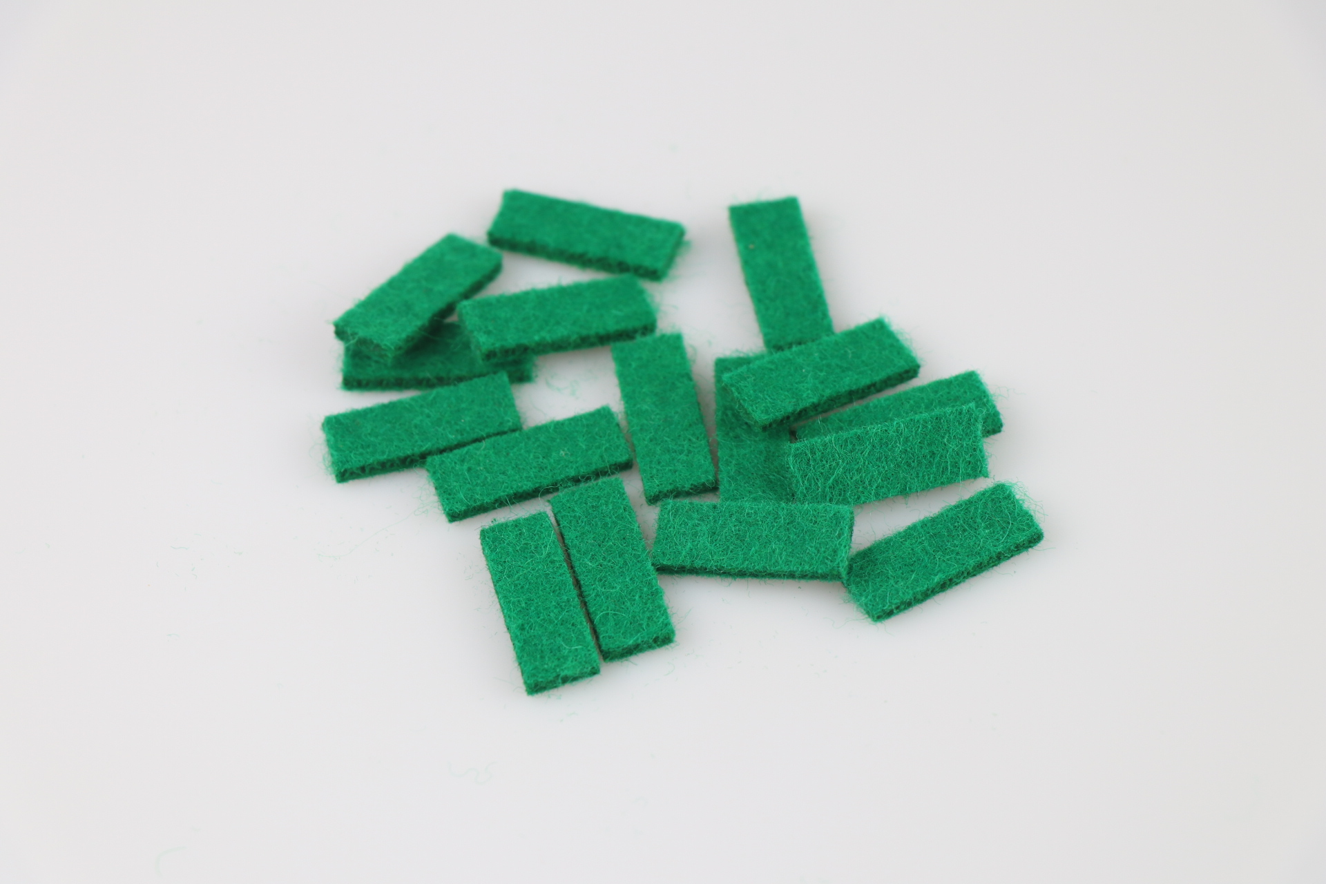 The mid-artisan piano maintenance accessories Vertical Qin Linkage bottom?