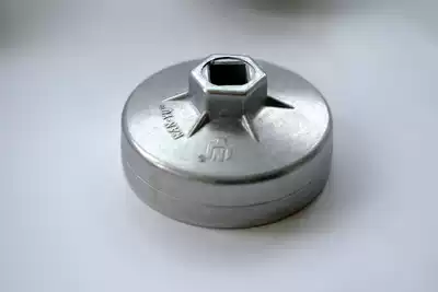 Imported large row locomotive Harley machine filter wrench oil filter Kawasaki hat wrench Ducati socket wrench