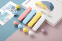 Children cabinet door solid wood cartoon tatami handle kitchen cupboard drawers European-style anti-crash ceramic small handle