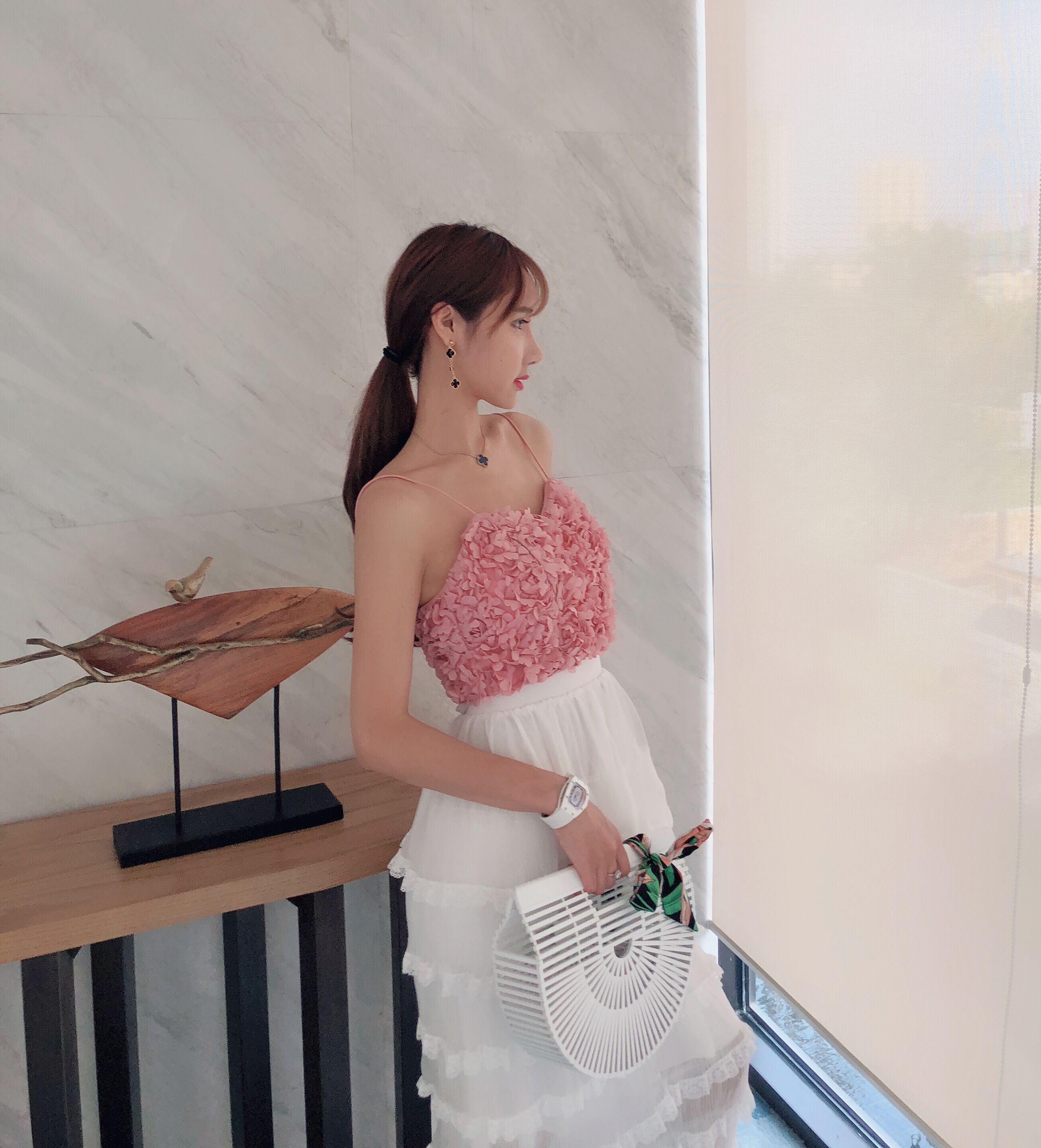Cổ tích dài eo cao gạc bên bờ biển kỳ nghỉ bãi biển siêu cổ tích nặng váy đầm bánh dài váy hồng váy dài