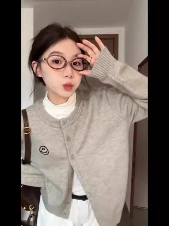 Smiley Face Round Neck Cardigan Korean Style College Style Short Sweater Jacket Spring and Autumn New Gray Knitwear Outer Top