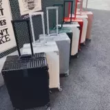 Вместительный и большой универсальный чемодан, прочная коробка