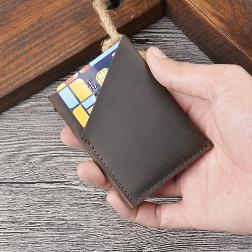 Изменение популярности, заголовок ручной работы в ретро, ​​Cowbon Male Crazy Horse Skin Mini, простой набор держателей карт личности