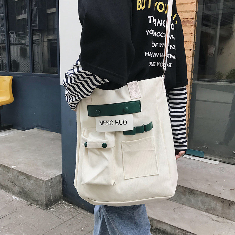 New Port Wind Fashion Single Shoulder Bag Men's Tide Fashion Tide Satchel Satchel Satchel Students High School Kids Multiple Pockets Single Shoulder Bag