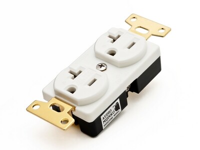 Original dress Japanese Oyaide Eurasian Deed R0 wall plug-in American power socket