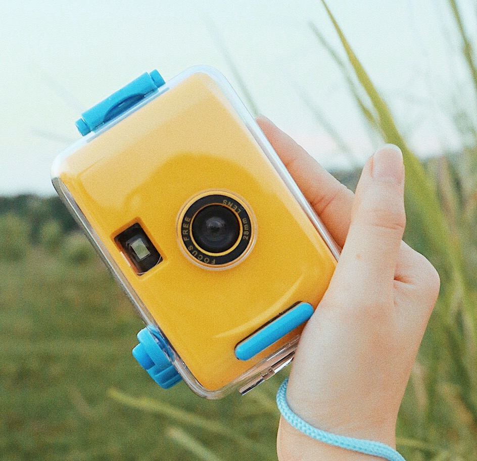 Miscellaneous, retro color fool's glue roll camera waterproof ins one imaging small camera idea birthday present