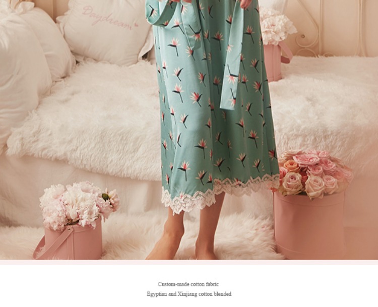 Rosetree công chúa váy ngủ gợi cảm nữ mùa thu dài tòa ren v cổ áo lụa lụa dài tay dịch vụ nhà đầm cho người lớn tuổi