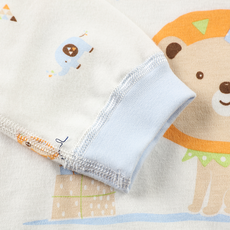 Mùa xuân và mùa thu Elegance Island Cotton Turtleneck Bộ đồ lót Baby Boy Baby Baby Quần áo mùa thu không có xương khâu quần áo trẻ em đẹp
