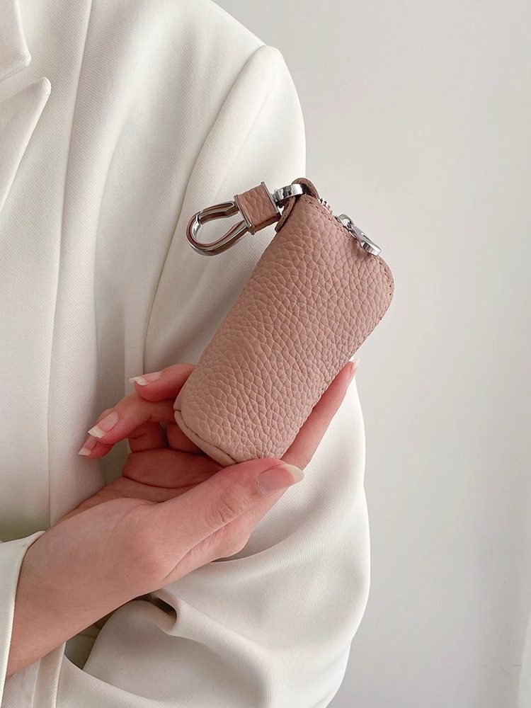 Key Bag, Multifunctional, Large-Capacity Waist Bag for Men and Women, Genuine Leather Texture Key Bag, Compact Car Key Bag