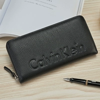 Модель 890474 черная, внутри тоже черная.