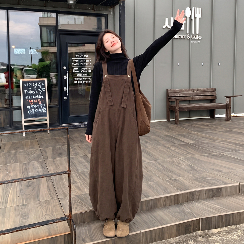 Maternity Wear Autumn and Winter Set Stylish Overalls and Top Two-Piece Set for Pregnant Women with a High-End Feel Winter Outfit