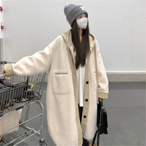 Lamb wool maternity coat womens winter outer wear small fresh coat loose thickened down jacket late pregnancy winter clothing trend