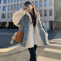 Lamb wool denim maternity coat womens winter thickened fake two-piece cotton coat loose late pregnancy belly-covering top winter wear