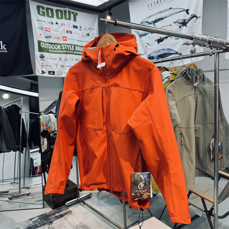 Taicang Hualian Hooded Softshell Jacket, Gamma Mx Softshell Jacket for Men and Women, Fleece-Lined Outdoor Hiking Jacket