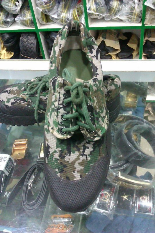 Bottes militaires - respirant - Ref 1399871 Image 9