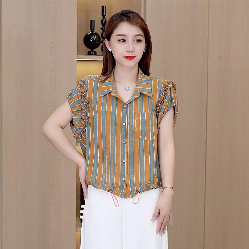 Contrast Color Vertical Stripesd Lapel Shirt 2025 Summer New Z Fashion Design Mother's Wear Slim and Breathable Shirt Contrast Color Vertical Stripesd Lapel Shirt 2025 Summer New Z Fashion Design Mother's Wear Slim and Breathable Shirt