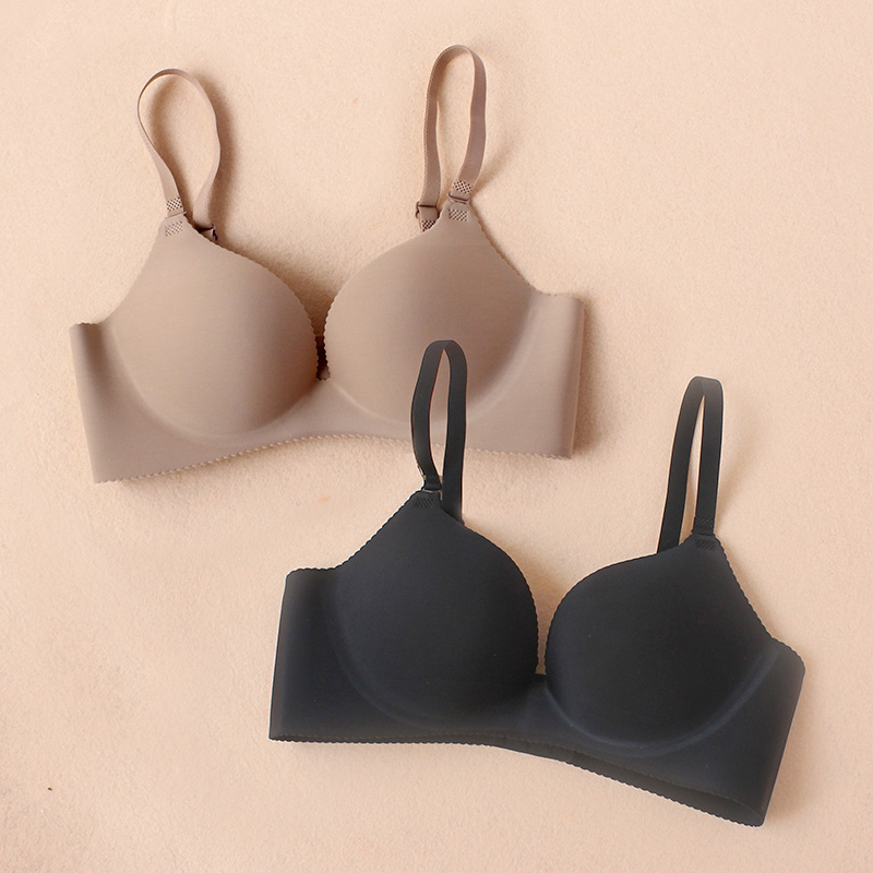 No underwire thick cup one piece of glossy surface comfort zero restraint lingerie small chest sexy no trace gathering bra with thin cup