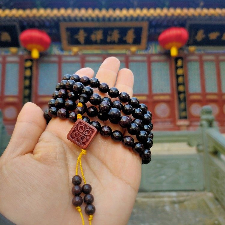 Putuo Mountain Monastery Puji Temple over incense stove 108 Buddha beads Hand strings can be made of beads Men and women can be packaged beautifully