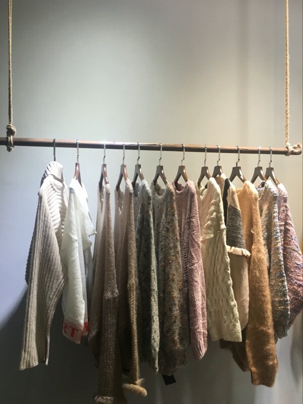 Clothing store hanging ring hanging display rack children's clothing women's clothing wall hanging ring hanger shop decoration hanging clothing rack