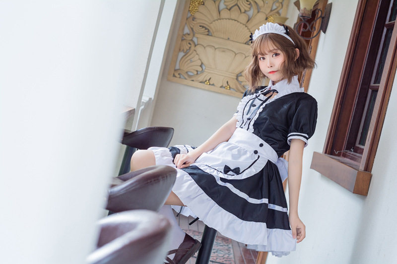 人気急上昇 Xl白黒半袖かわいいメイド服アニメコスプレ服カフェメイド服ソフトガール服