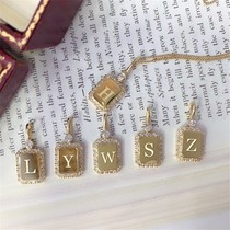 Letter Perfume Bottle 26 English letters 11 Diamonds 18K Gold Pendant Pendant Pendant Subnecklace Free Engraving