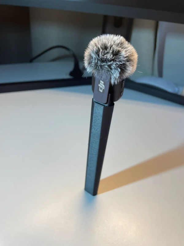 Suitable for Dji Mic Mini Wireless Microphone Mini Stand Base Recording Handle Accessories Interview