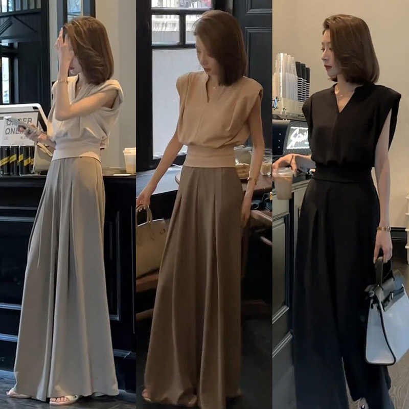 2026 Summer New French-Style Design Fashion V-Neck Top + Designer Suit Pants Wide-Leg Pants Two-Piece Set