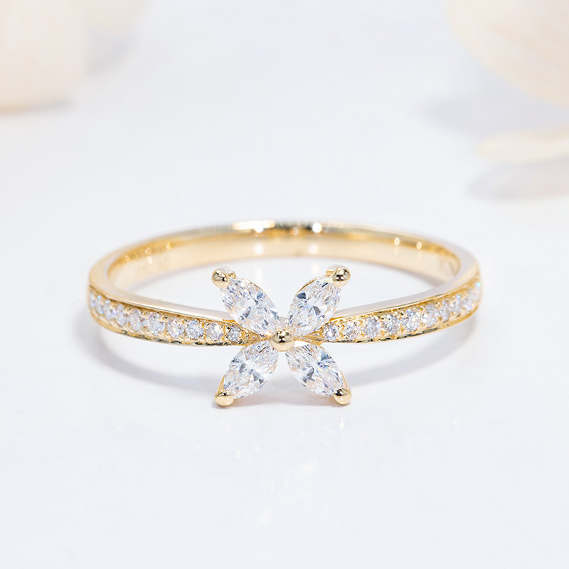 Diamond Ring Diamond Brick Stone Ring Female Real Drill Custom Marriage Courting to Withdrawal Withdrawal 18K Gold Four Leaf Grass