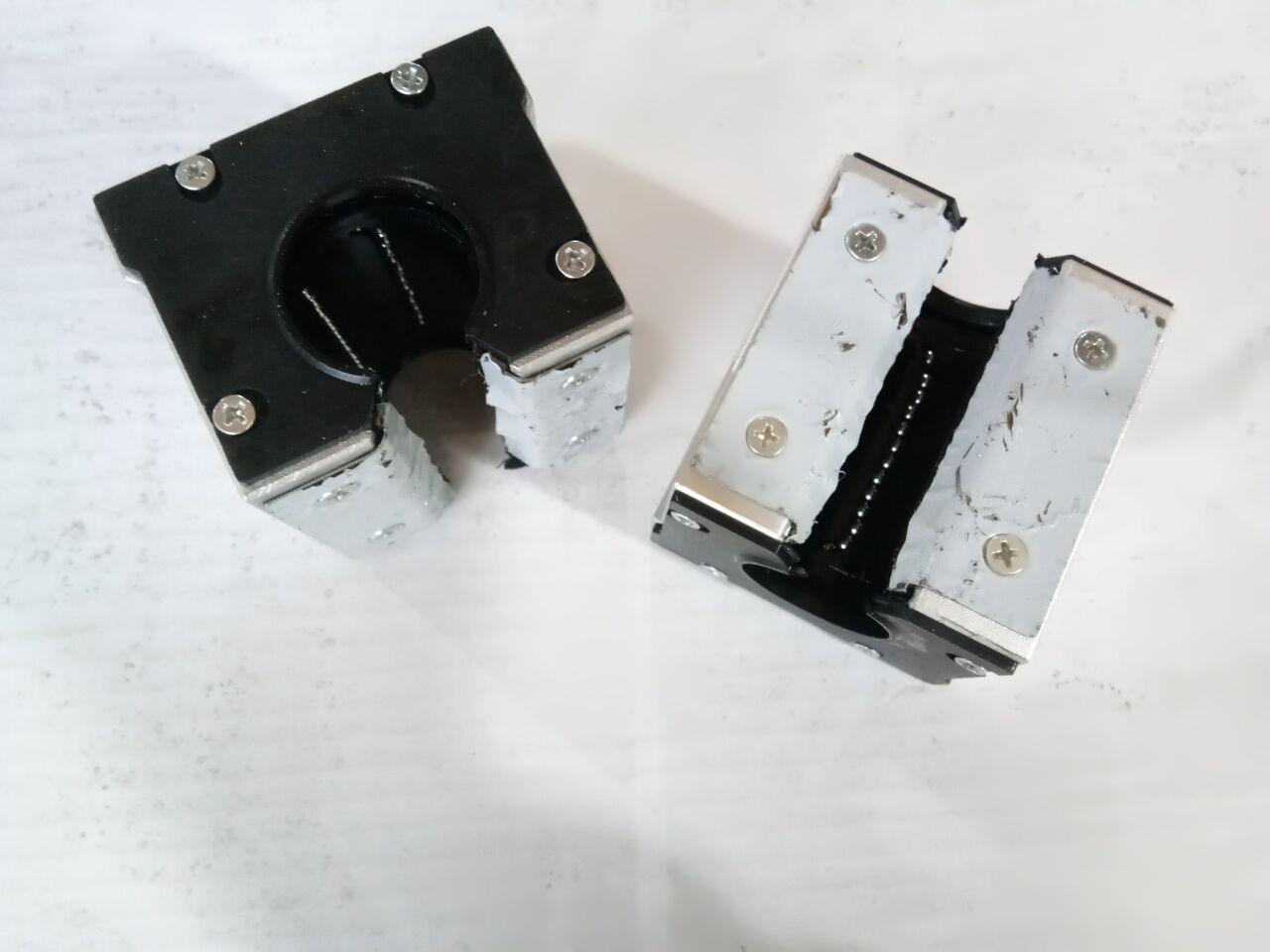 SBR anti-dust slider bearing SBR lengthened dust-proof linear slider wood dust SBR 12 12 16 20